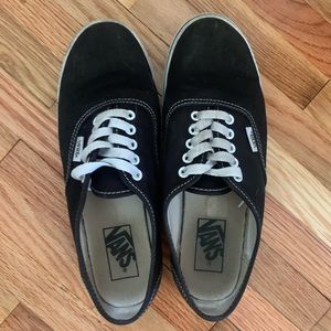 Size 7.5 black authentic lo pro vans!